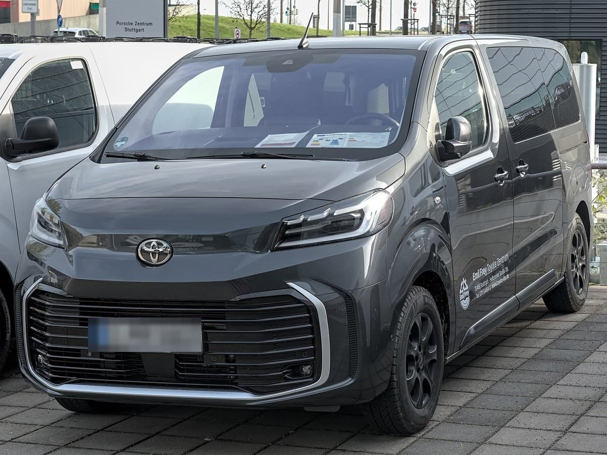 Toyota Proace — category Transporter